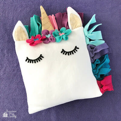 DIY-Unicorn-Fleece-Pillow-Tutorial-with-Free-Pattern-1.jpg